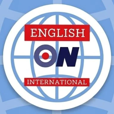 Logo de Englishon International