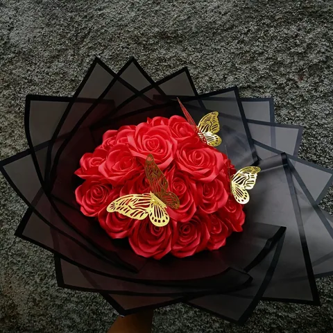 Ramo de 24 rosas eternas