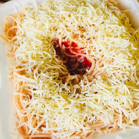 Espaguetis de Queso Blanco